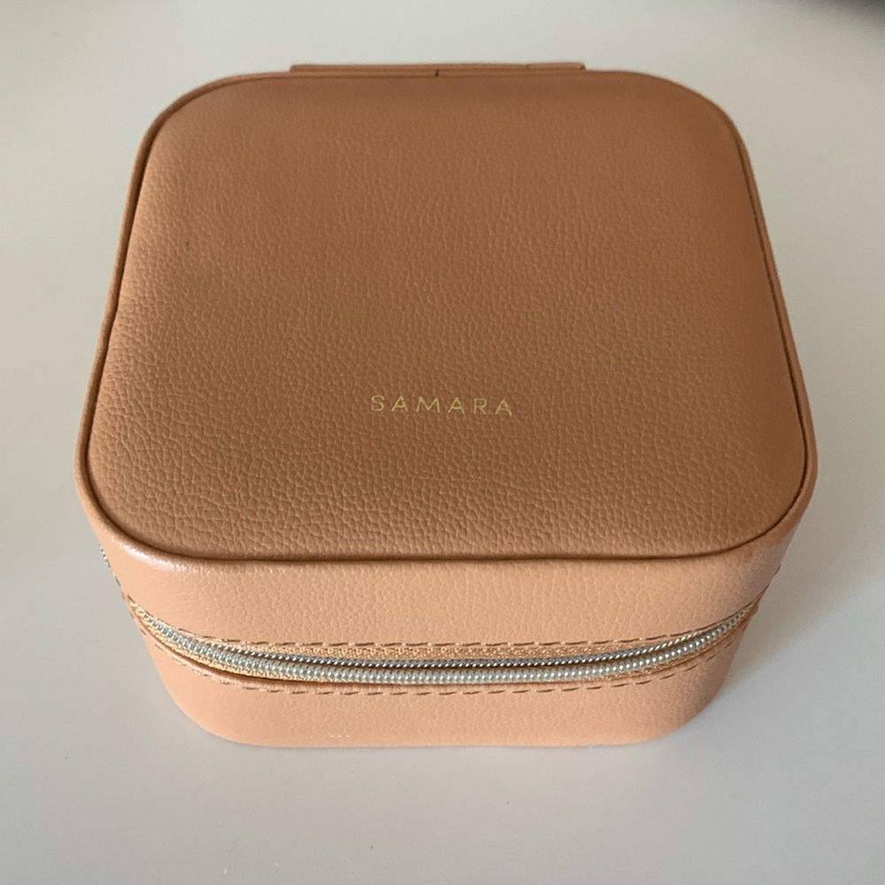 Samara Vegan Leather Jewelry Box